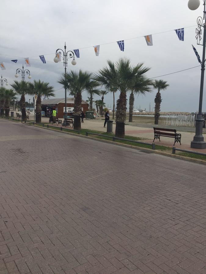 Nautilus Tourist Apartments Larnaka Exterior foto